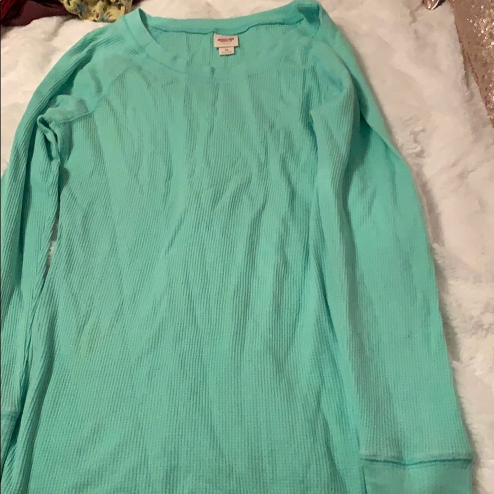 Long sleeve shirt